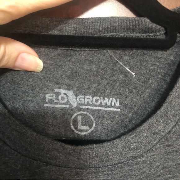 FloGrown Ladies Tank.  New, never worn. Great for tailgating. - Picture 2 of 3